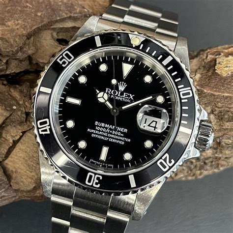 rolex submariner oyster perpetual date black|rolex submariner date 16610.